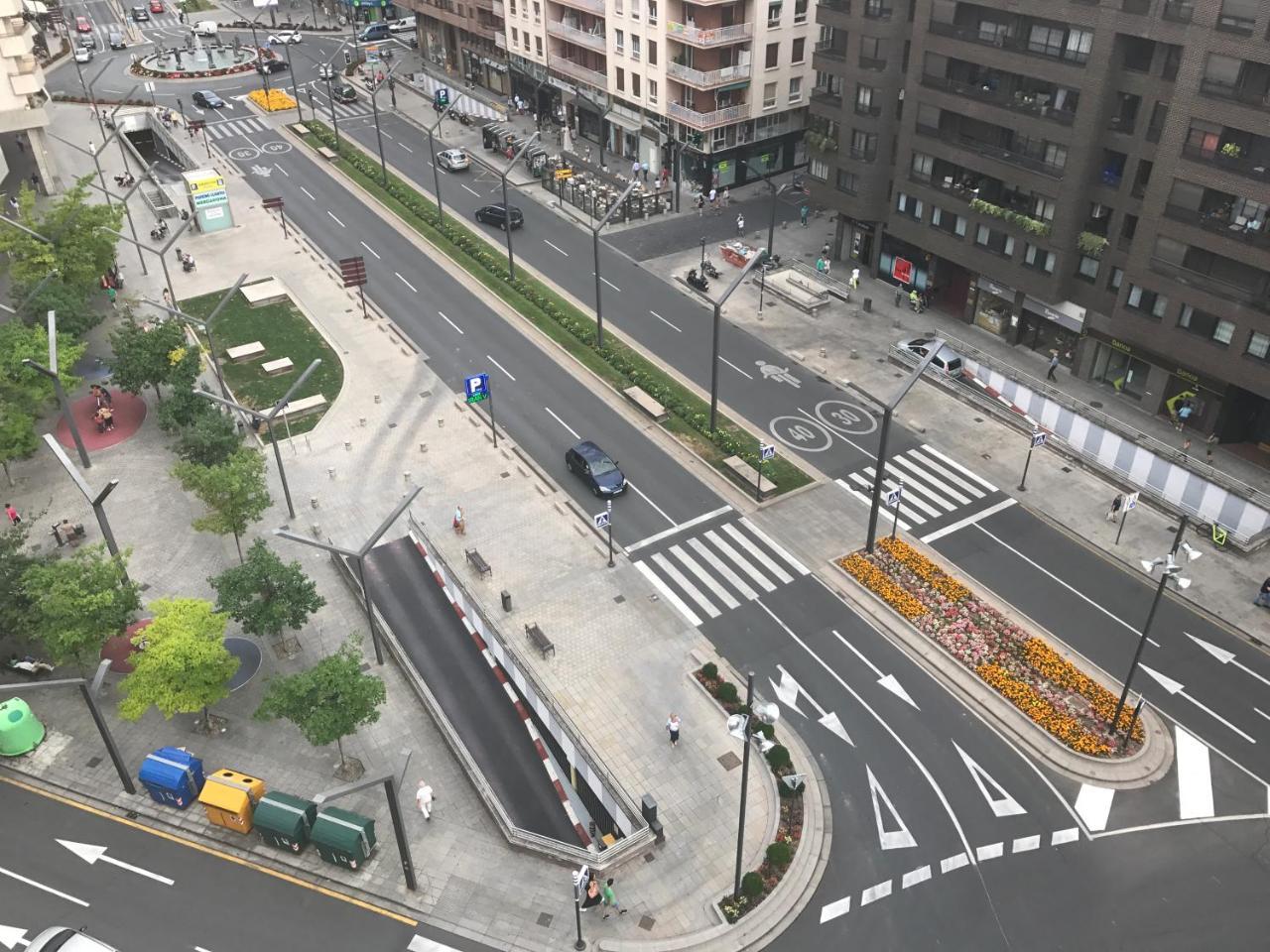 Pension Berceo ログローニョ エクステリア 写真